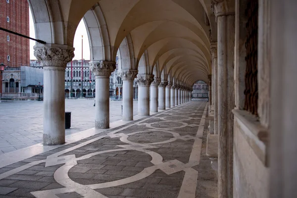 Piazza San Marco Opustoszała Wenecji Czasie Awarii Covid Wenecja Zamknięciu — Zdjęcie stockowe