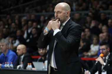 aleksandar djordjeviç, antrenör virtus segafredo bologna İtalyan Serie A Basketbol Şampiyonası 2019 / 20, İtalyan Basketbol Şampiyonası, Bologna, Ocak 01 2020 - LM / Michele Nucci