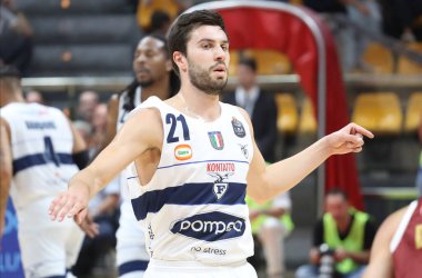 İtalyan Serie A Basketbol Şampiyonası 2019 / 20 'de matteo fantinelli (40' lık pompea bologna), İtalyan Basketbol Şampiyonası, Bologna, Ocak 01 2020 - LM / Michele Nucci