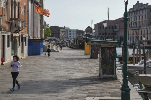Ponte Degli Scalzi Venice Lockdown Coronavirus Covid Health Venice April — стоковое фото