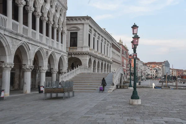 San Marco Square Palazzo Ducale Venice Lockdown Coronavirus Covid Health — стоковое фото