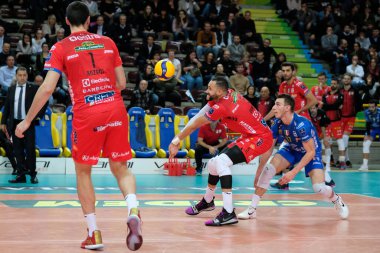 Osmany Juantorena (5) cucine lube civitanova İtalyan Voleybol Superlega Serie A sezon 2019 / 20, İtalyan Serie A Men SuperLeague Championship, Verona, Ocak 01 2020 - LM / Roberto Tommasini