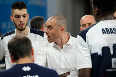 Vincenzo esposito - İtalyan Serie A Basketbol sezonu 2019 / 20 sezonunda koç Germani basket Brescia, İtalyan Basketbol A Serie Championship in trento, 01 Ocak 2020 - LM / Roberto Tommasini