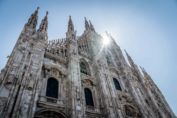 Coronavirus Acil Servisi Sırasında Milan Kasabası Sırasında Duomo Nisan 2020 — Stok fotoğraf