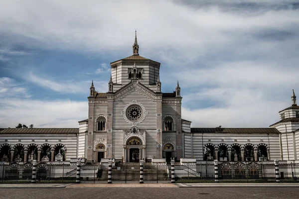 Monumental Cementerio Durante Ciudad Milán Durante Emergencia Coronavirus Lugares Milán — Foto de Stock