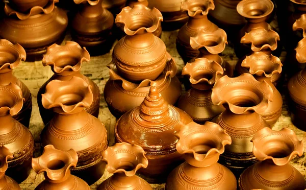 Beautiful clay pots background photo. — Stock Photo, Image