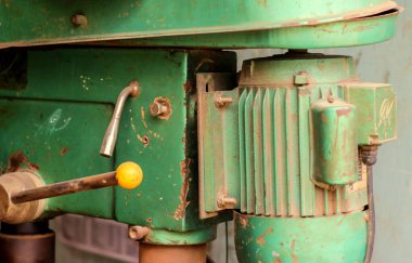 Seçici odaklı endüstriyel metal ağır makine. Metin için alanı kopyala.