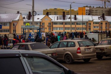 Rusya Federasyonu, Penza, sokaklarda bit pazarı.