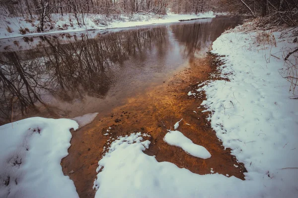 Piękne Zimowe Krajobrazy Obszarów Wiejskich Federacji Rosyjskiej — Zdjęcie stockowe