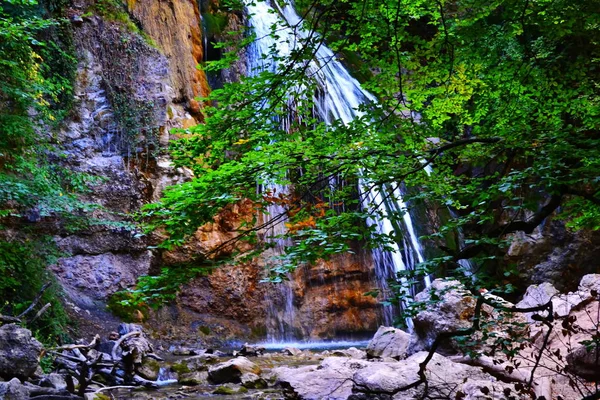 Cascada Jur Jur Mountain Verano Crimea — Foto de Stock