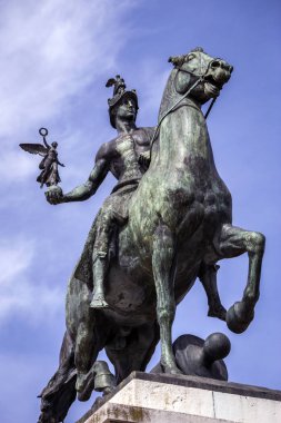 1812 Anayasası anıt, taş ve bronz, Cadiz, Endülüs, İspanya yapılan dekoratif detay