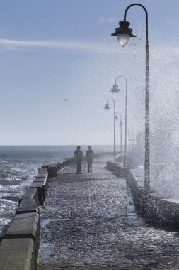 San Sebastian Castle, kale ana şehirden ayrılmış bir küçük adada klasik Geleneğe göre Kronos, Cadiz, İspanya şehrin kültürel Simgesel Yapı bir tapınak vardı