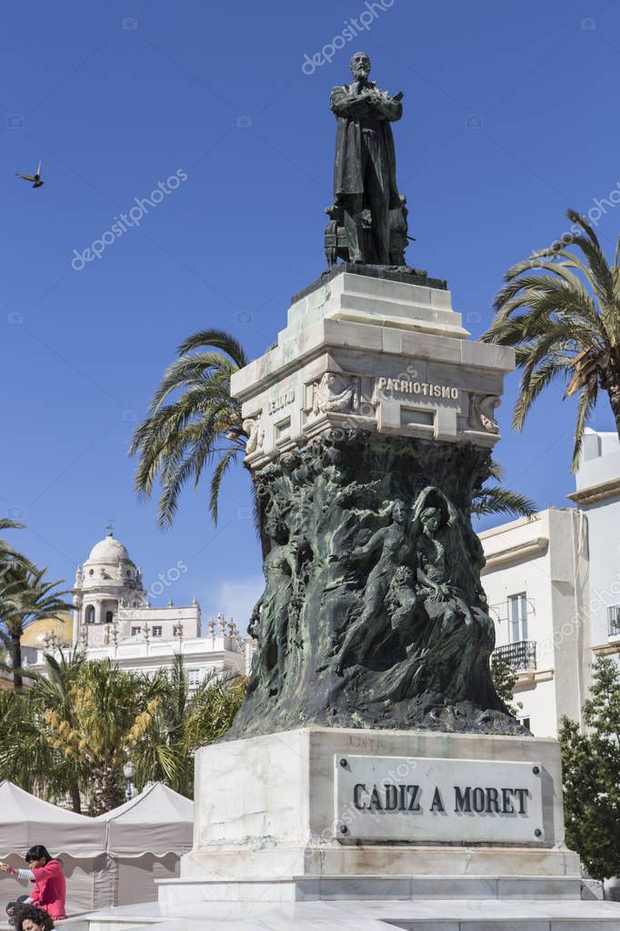 Statue von Cadiz Politiker Segismundo Moret, Plaza de San Juan de Dios