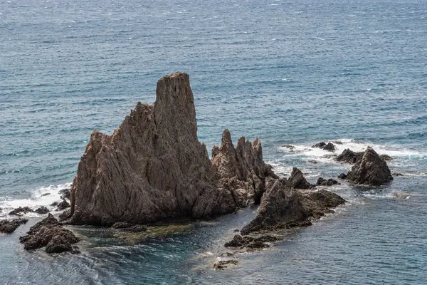 Las Sirenas i Cabo de Gata-Nijar Natural Park, ta i Almeria, Andalusien, sydöstra hörnet av Spanien — Stockfoto