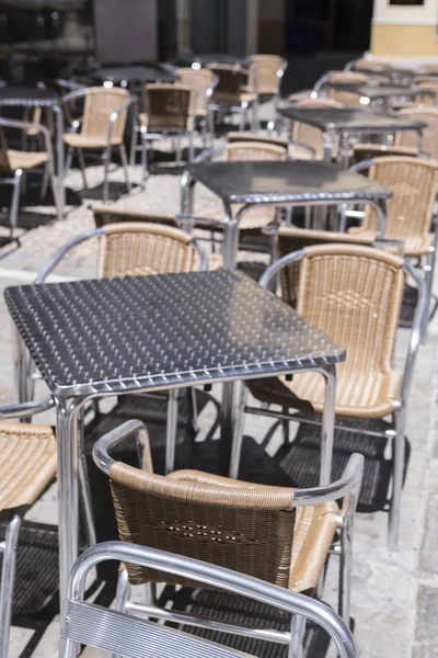 Teras Bar Masa ve sandalyeler metal