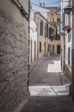 Tipik dar sokak içinde Ubeda, Endülüs, İspanya