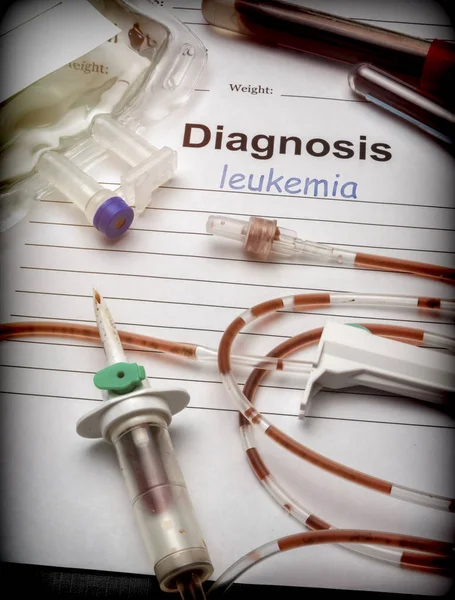 Diagnostický Formulář Krve Leukémie Odkapávací Zavlažovací Zařízení Stopami Krve Nemocnici — Stock fotografie