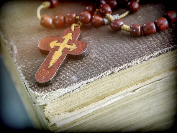 Ancient Rosary Old Book — Stock Photo, Image