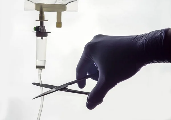 Doktor makas ilacıyla hastalanıp ötenazi konseptine geçti.