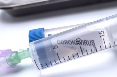 Şırıngayla kelime koronavirüsü, kavramsal görüntü