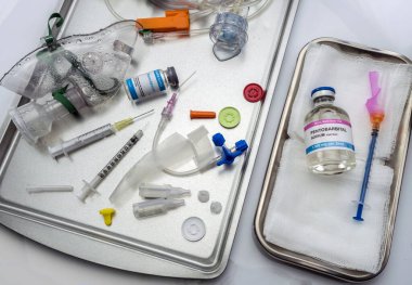 Sars-Cov-2 tarafından enfekte edilen hastada Redemsivir antiviral ilaç, sodyum pentobarbital, kavramsal fikir ile kullanılan ilaç başarısız oldu., 