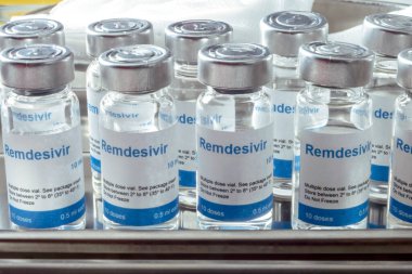 Covid-19 'dan etkilenen insanlar için hazırlanmış ilaçlar, Remdesivir zaten deneysel kullanımda olan, kavramsal görüntüde olan virüse karşı seçici bir antiviral koruyucu.