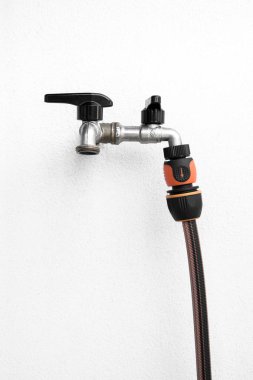 harici su musluğu, çift akış kontrolü