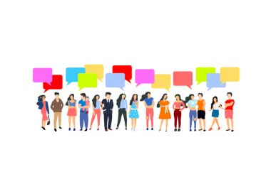 Bir grup insan aileleriyle yürüyüp rahatlar, mutlu insanlar sohbet eder..