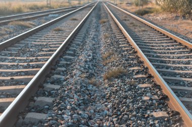 Eski tren rayları