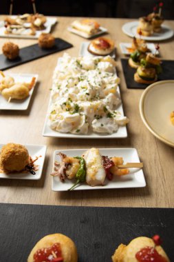 Lezzetli İspanyol tapas çeşitleri