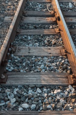 Eski tren rayları