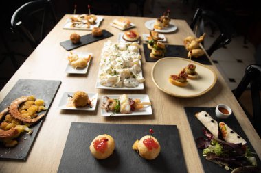 Lezzetli İspanyol tapas çeşitleri