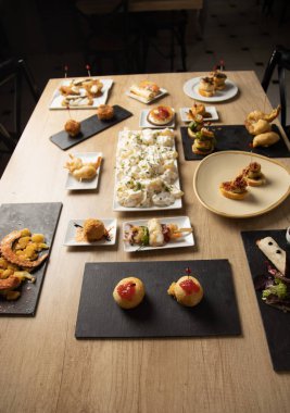 Lezzetli İspanyol tapas çeşitleri