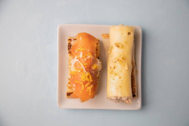 İspanyol tapas, somon rulosu ve cannelloni.