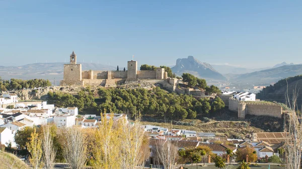 Ősi város a hegyen. Antequera, Malaga — Stock Fotó