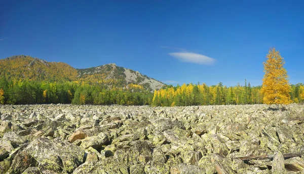 Montañas de los Urales del Sur — Foto de Stock