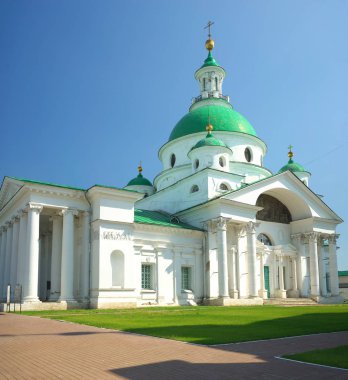 Rostov Veliky manzarada yaz.