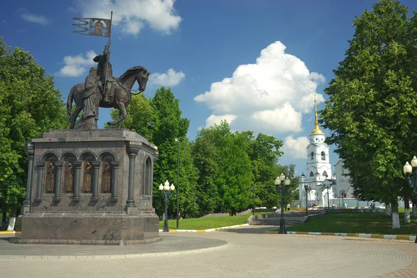 Vladimir, região de Vladimir, Rússia - 17 de julho de 2016: o príncipe Vladimir . — Fotografia de Stock