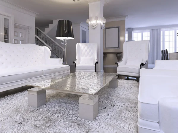 Luxurious desain ruang tamu dengan kursi putih dan sofa . — Stok Foto