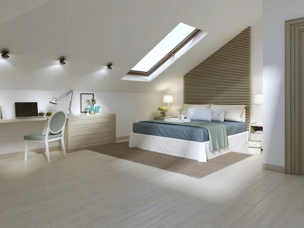 Modern bir tarzda çatı katta büyük yatak odası. — Stok fotoğraf