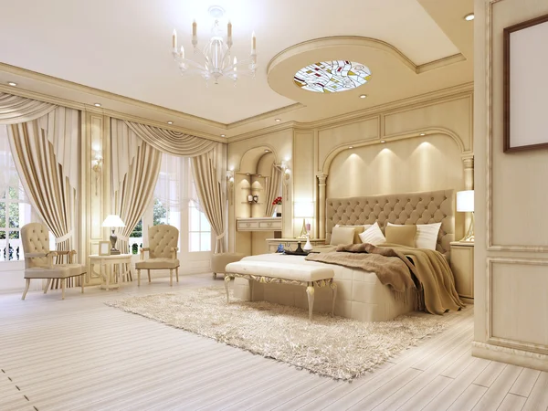 Luxuriöses Schlafzimmer in Pastellfarben im neoklassischen Stil. — Stockfoto