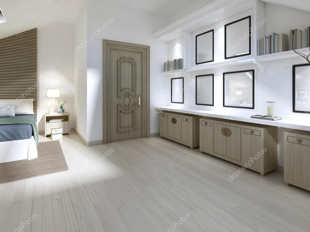 Drie lades en opbergruimte met boeken in de slaapkamer in een modern ... Drie lades en opbergruimte met boeken in de slaapkamer in een modern ...