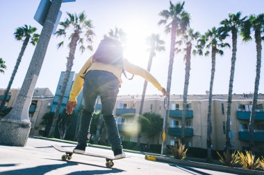 Los Angeles sokak patenci çocuk