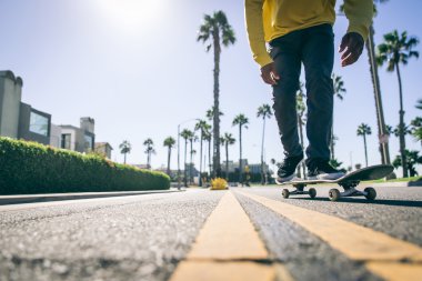 Los Angeles sokak patenci çocuk