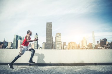 Sportif adam eğitim açık havada