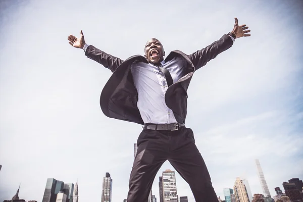 Confiado hombre de negocios feliz — Foto de Stock