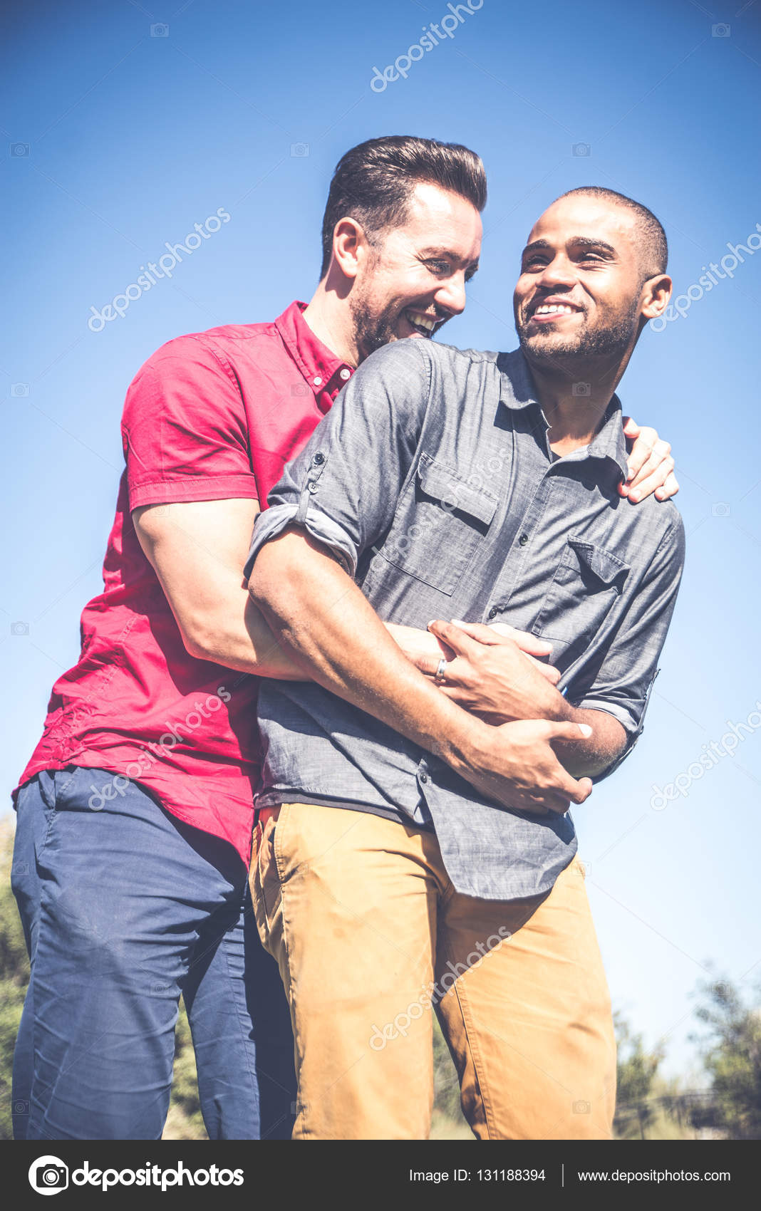 Datazione di un gay gemelli
