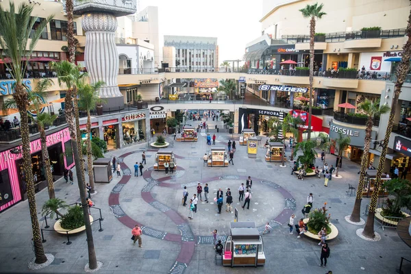 Highland center shopping mall, Hollywood — Stock Photo, Image