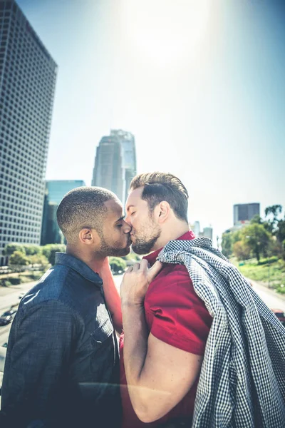 Homosexuella par dating — Stockfoto