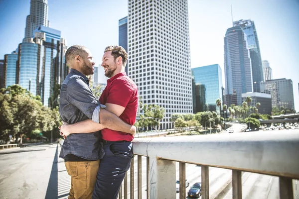 Homosexuella par dating — Stockfoto